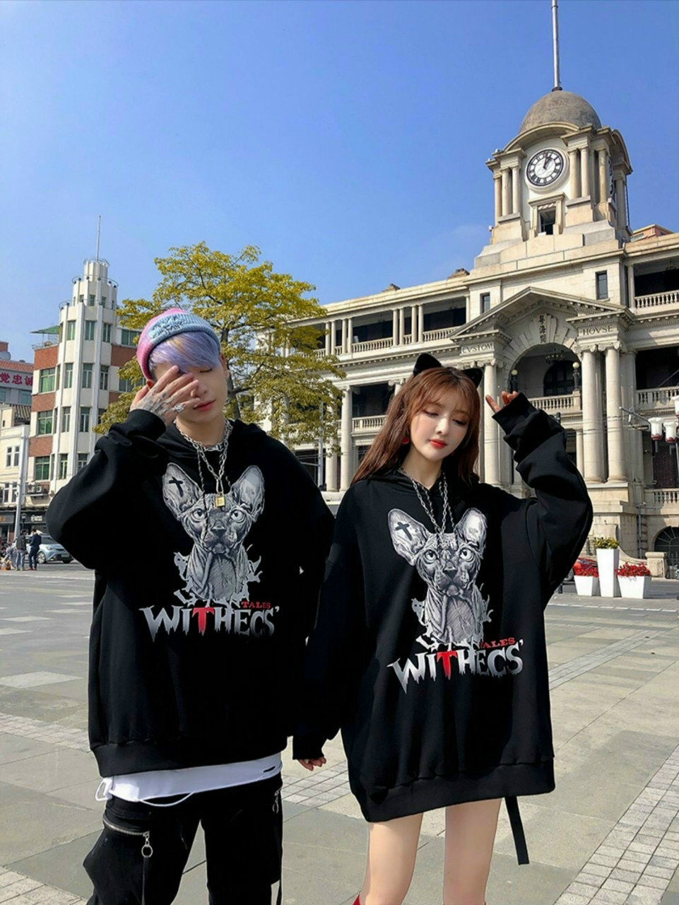 ÁO HOODIE MÀU ĐEN IN HÌNH SIÊU NGẦU