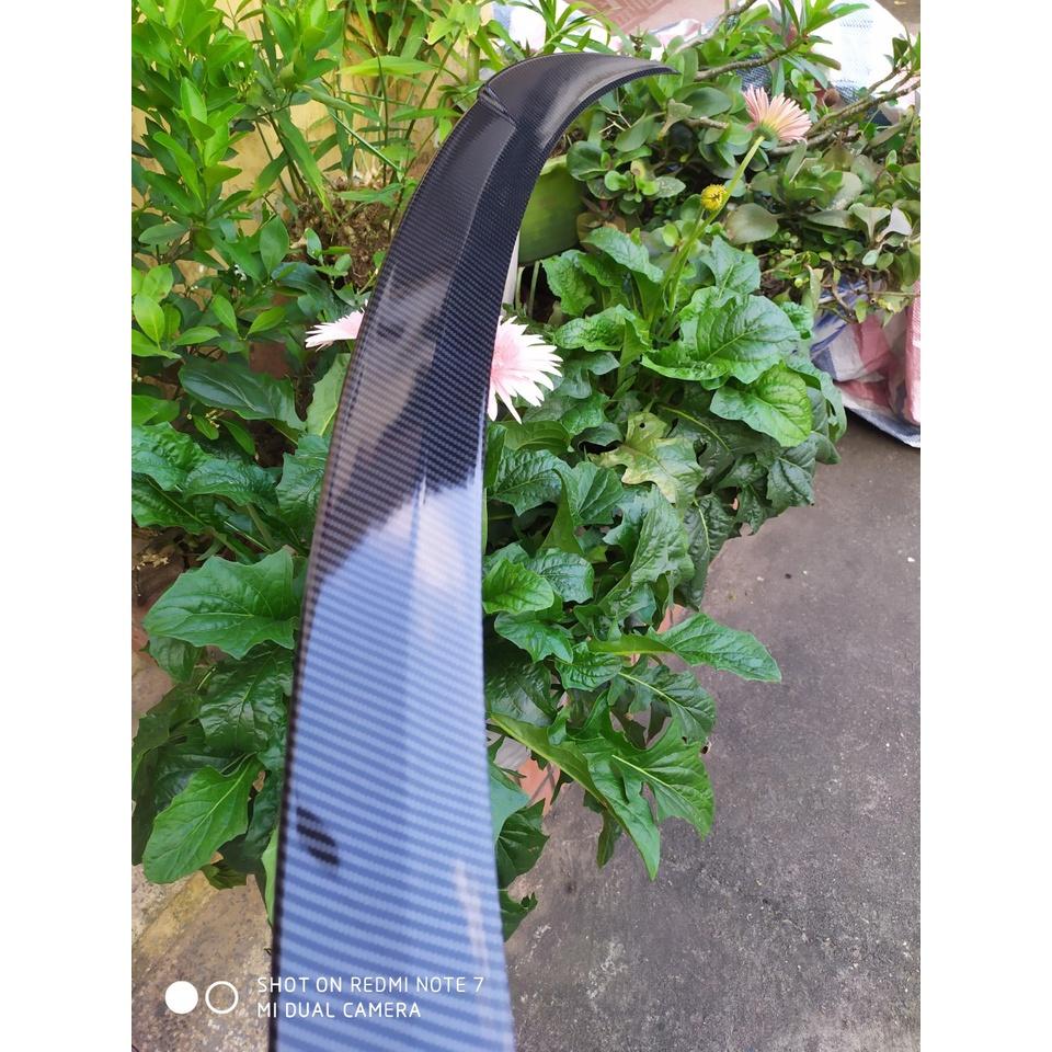 Đuôi gió liền cốp carbon xe Kia K3 2022 Cao Cấp