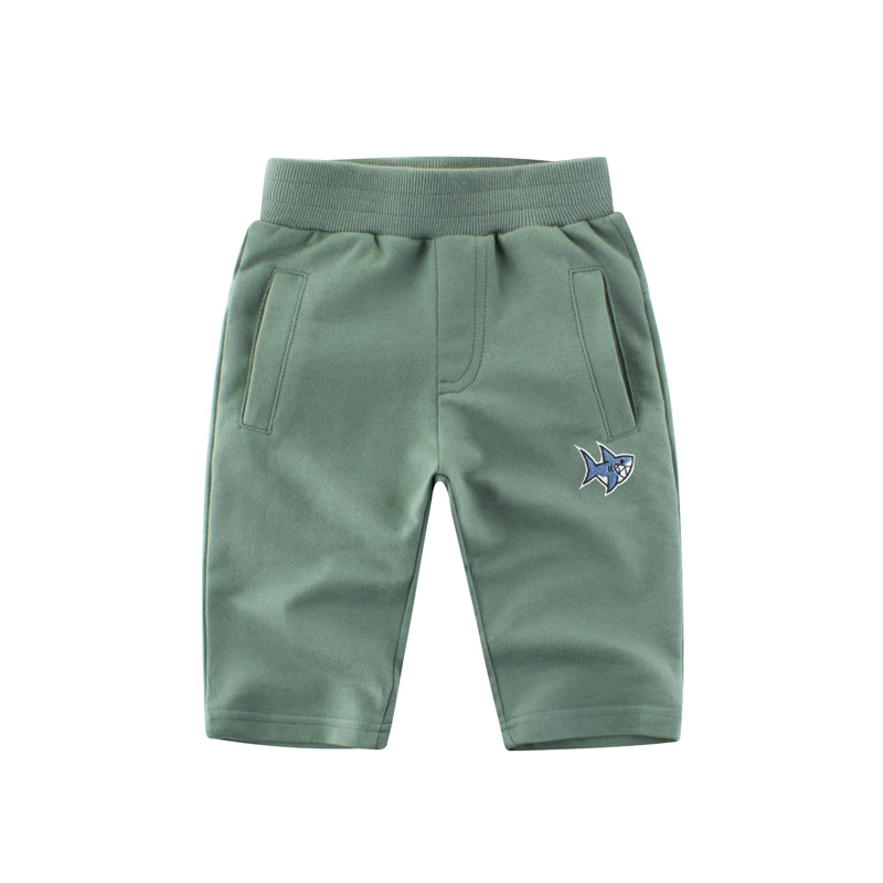 Quần short bé trai TrueKids, quần thun họa tiết thêu cá mập chất cotton hàng xuất