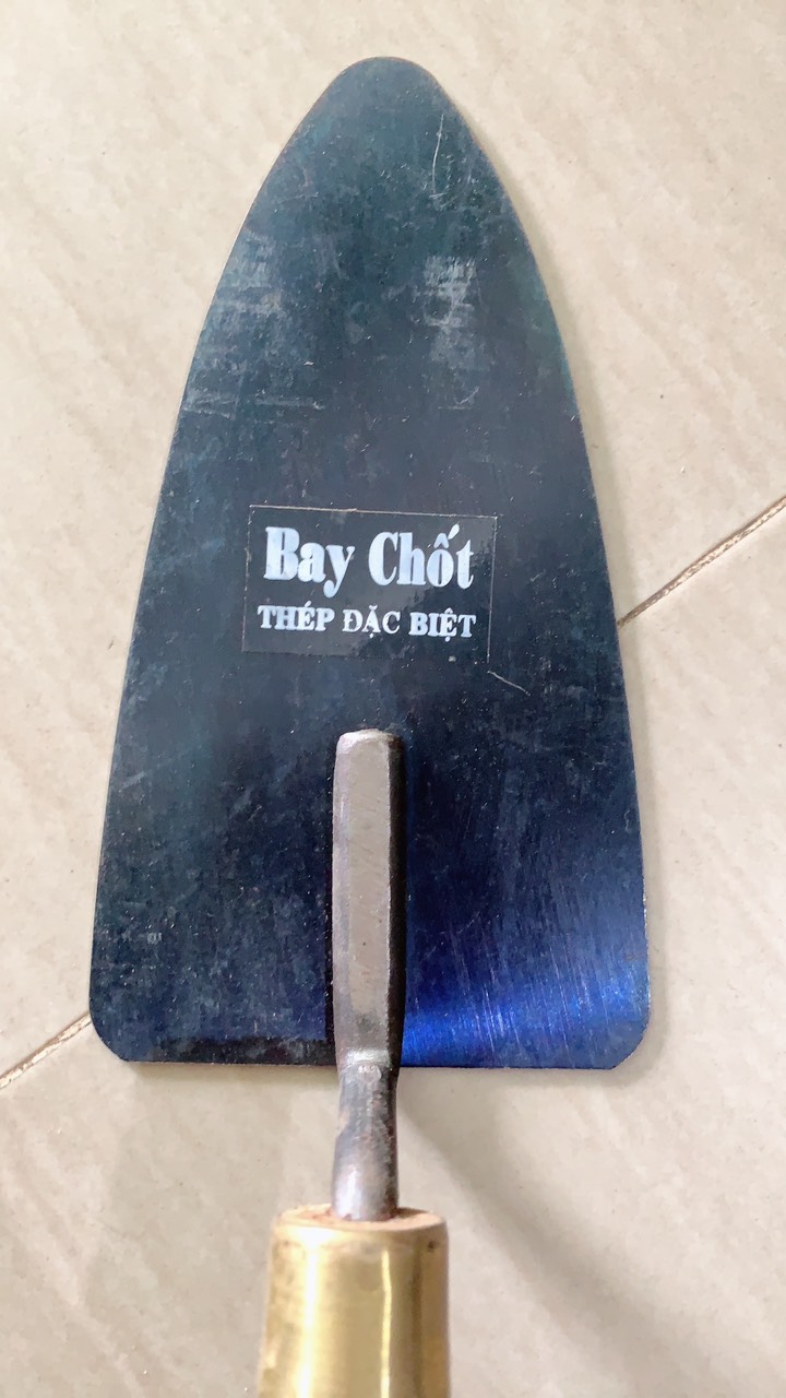 Bay chốt