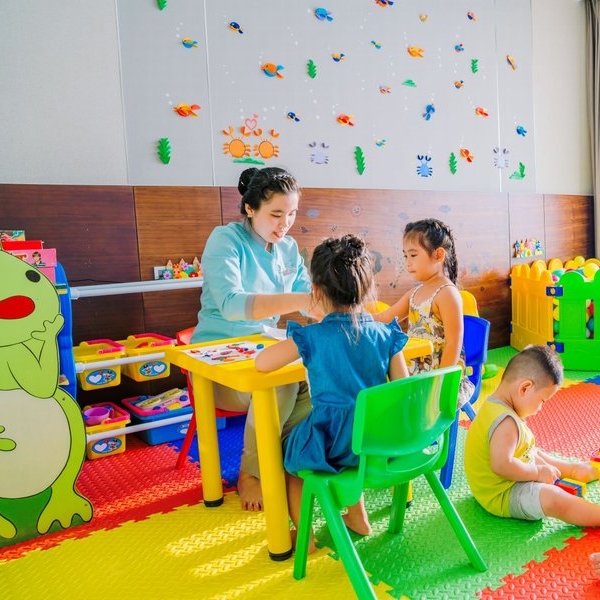 Gói 3N2Đ Seashells Hotel & Spa 5* Phú Quốc - Buffet Sáng, Xe Đón Tiễn Sân Bay, Hồ Bơi, Bãi Biển Riêng, Dành Cho 02 Người Lớn Và 02 Trẻ Em Dưới 06 Tuổi