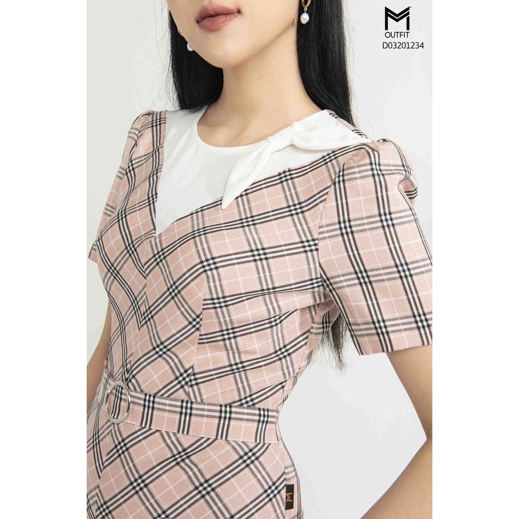Đầm Ôm Kẻ Caro MMOutfit D03201234