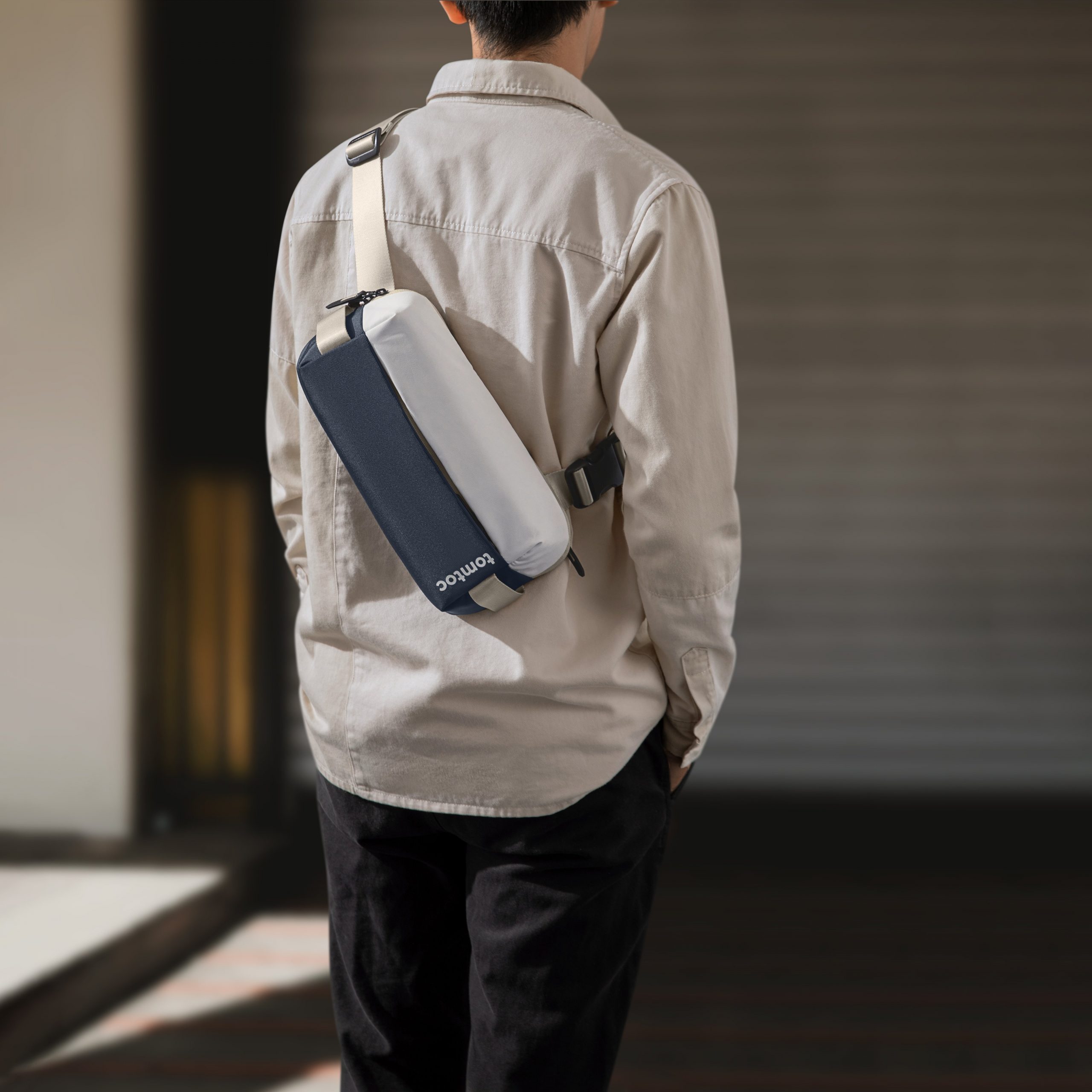 Túi Đeo Chéo TOMTOC Lightweight Codura Sling Bag T21S1 Multi-Colors - Hàng Chính Hãng