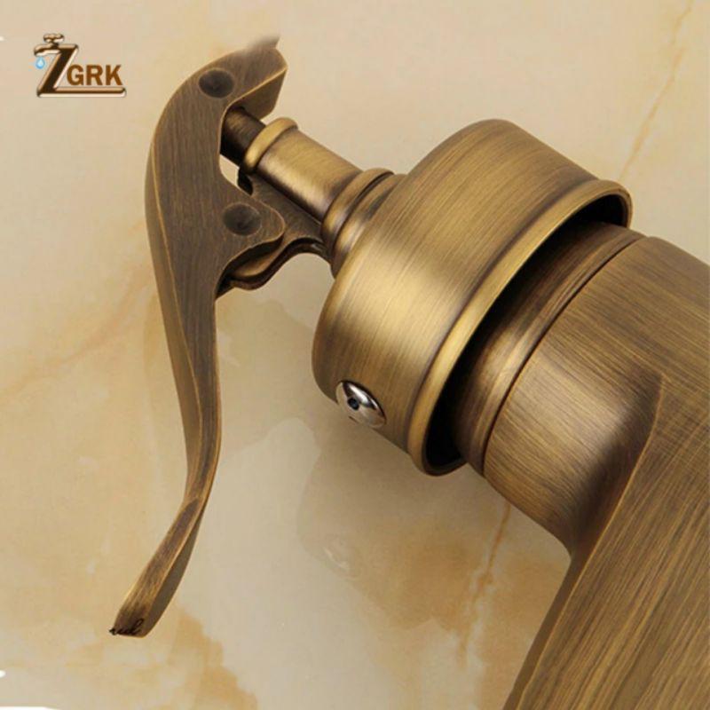 Vòi lavabo nóng lạnh cổ điển