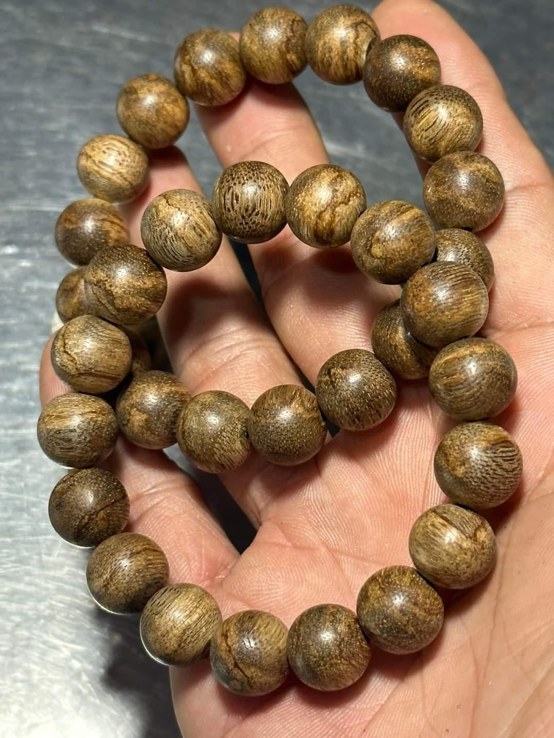 Vòng trầm hương tròn Cát An kích thước 10mm, 12mm, 14mm