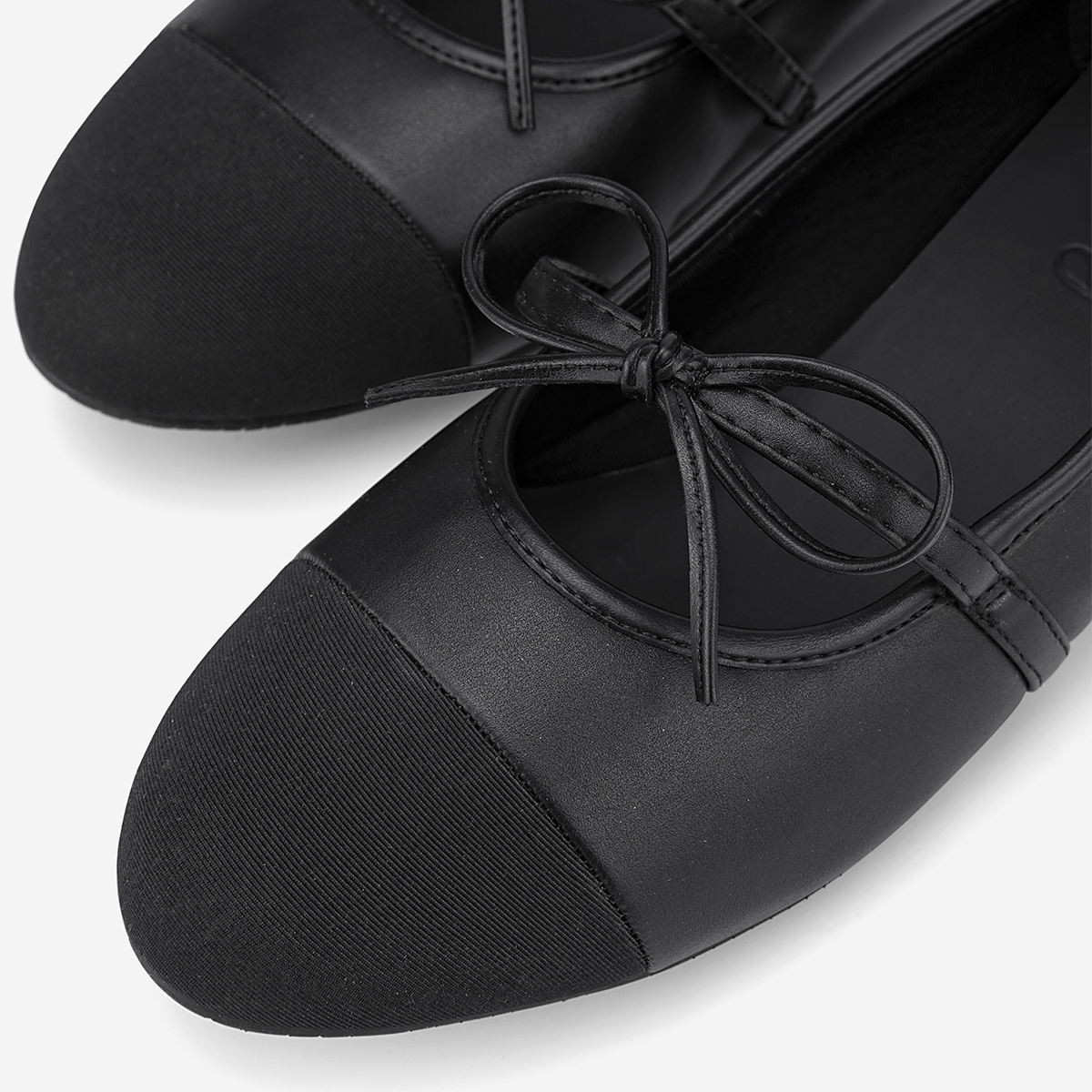 Vascara Giày Ballerina Mary Jane Đính Nơ - GBB 0439