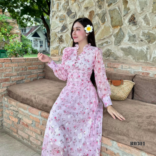 Đầm Maxi Ruzimay Dáng Dài Cổ Khuy Bèo R1000