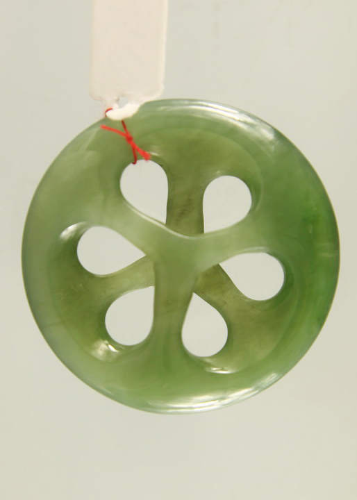 Mặt ngọc bích nephrite chữ vạn NBM33