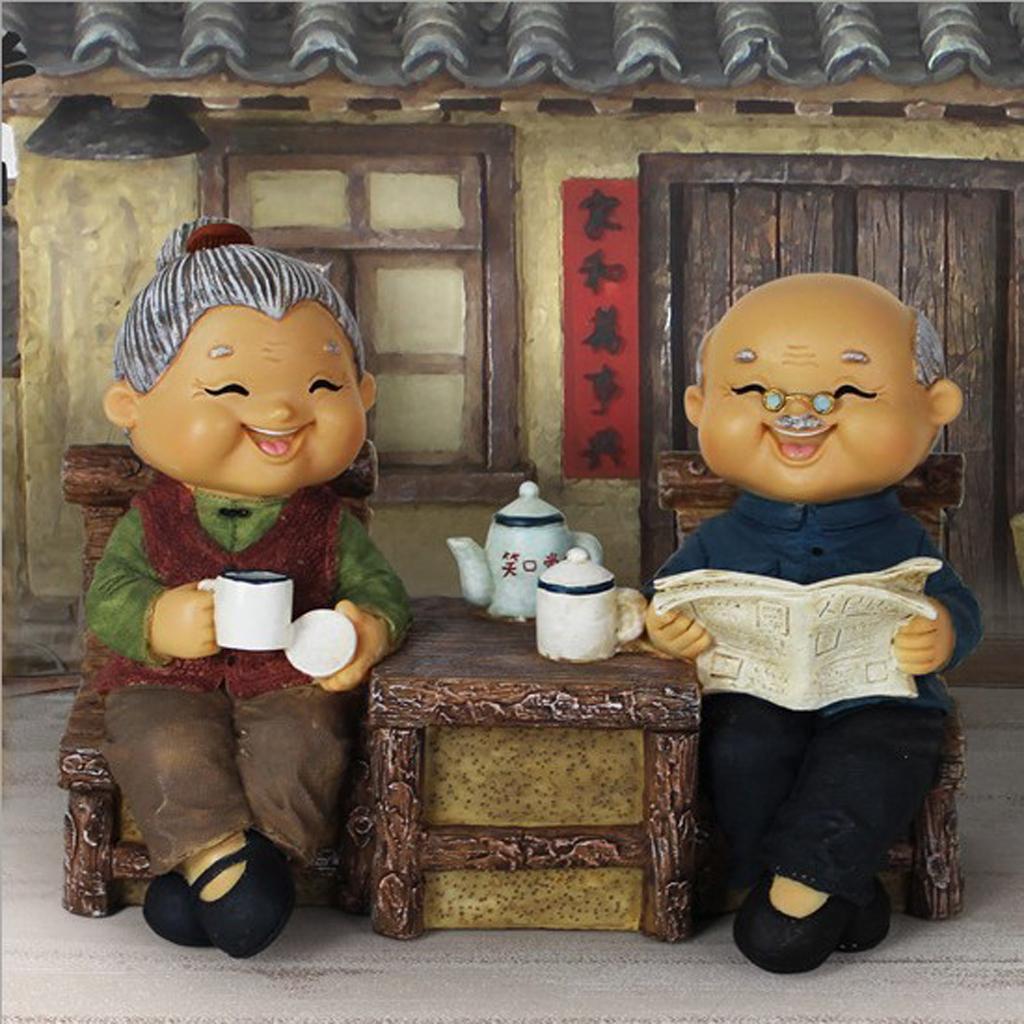 2Pcs Creative Old Couple Ornaments Old Man Granny for Home Office Decoration