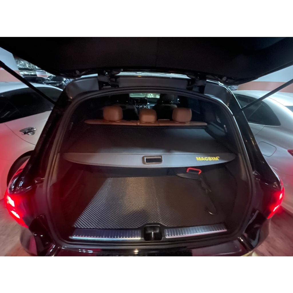 Tấm chắn cốp ô tô cao cấp Macsim Toyota Corolla Cross 2021