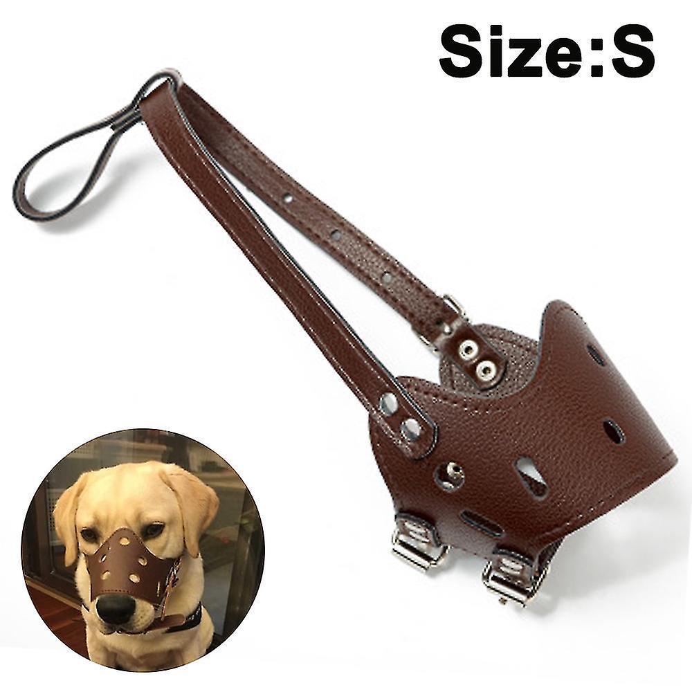 Dog Dog trong các chiến binh chống anti-anti-Hirondelle của những con chó thú cưng điều khiển cho những con chó trung bình và lớn