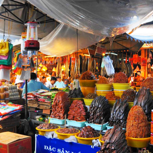 Tour Châu Đốc 1N1Đ - Chùa Bà Núi Sam - Núi Cấm - Rừng Tràm - Lăng Thoại Ngọc Hầu - Chùa Hang - Chùa Phật Nằm - Chợ Cửa Khẩu Tịnh Biên.