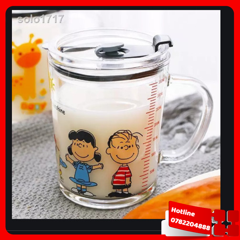 Cốc Thủy Tinh Chia Vạch Pha Sữa Có Tay Cầm, Có Nắp Đậy Kèm Ống Hút Tiện Dụng Loại 400Ml - Loại Tốt