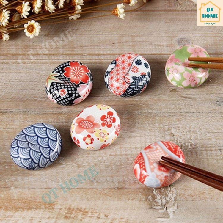 Gác Đũa, Kê Đũa Gốm Sứ Kiểu Nhật