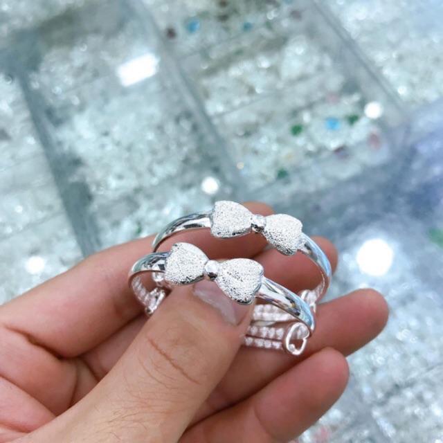 Vòng bạc trẻ em chuẩn 9999