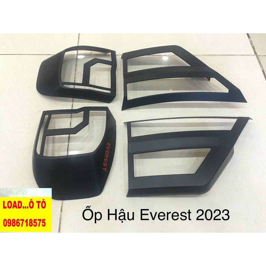 Ốp Viền Đèn Pha, Hậu Đen Xe Ford Everest 2023 Mẫu Màu Đen Cao Cấp
