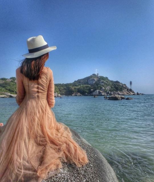 Đầm voan