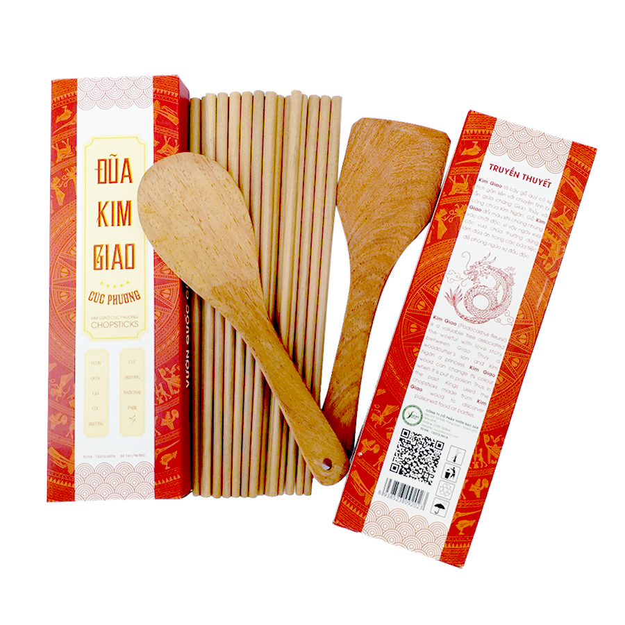 Hôp 10 Đôi Đũa gỗ Kim Giao + 01 Mui xào + 01 Mui cơm