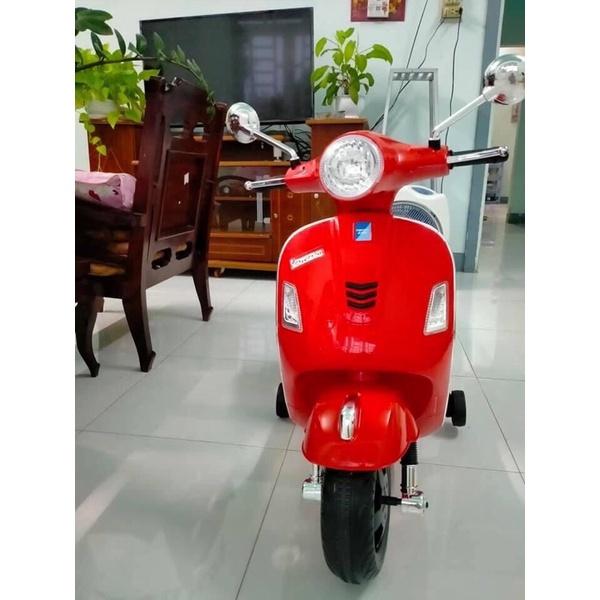 Xe máy điện cao cấp Vespa Q618