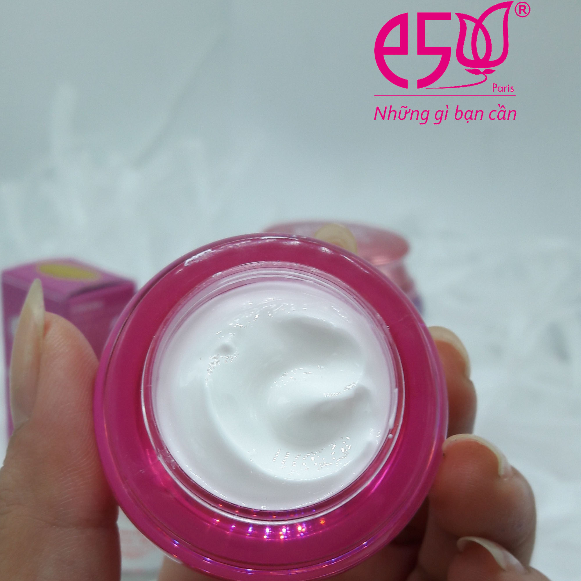 Kem Dưỡng Da Trắng Hồng 30g E5