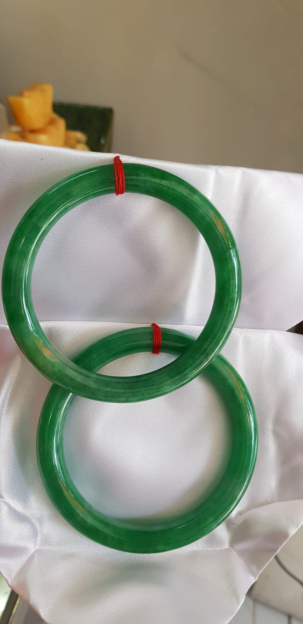 Vòng tay Nam Nữ đá Cẩm Thạch Đậu Lý QC 65mm x chột 10mm Vòng màu xanh đậm Anh Chị tay to Cân Nặng 75kg - 85kg đeo ạ