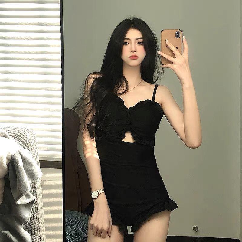 Nemo Bikini - Đồ bơi nữ, áo tắm, đồ bơi 1 mảnh liền thân tôn dáng viền bèo xinh đen