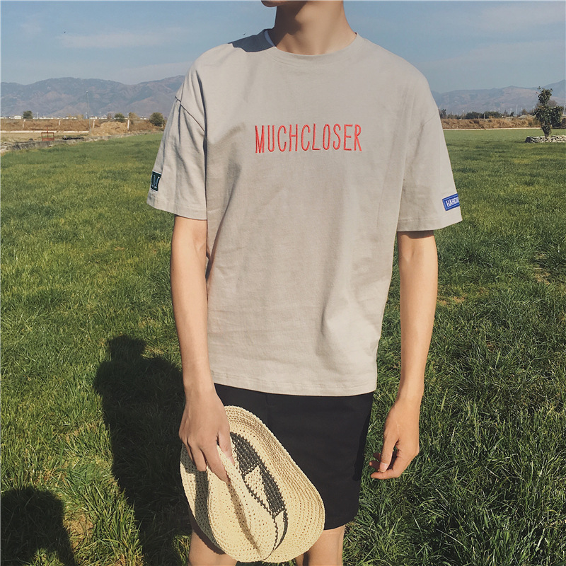 Áo T-shirt thanh niên, cổ tròn, cộc tay, thêu hoa, thời trang, phong cách Nhật Bản, phù hợp cho mùa hè TA18