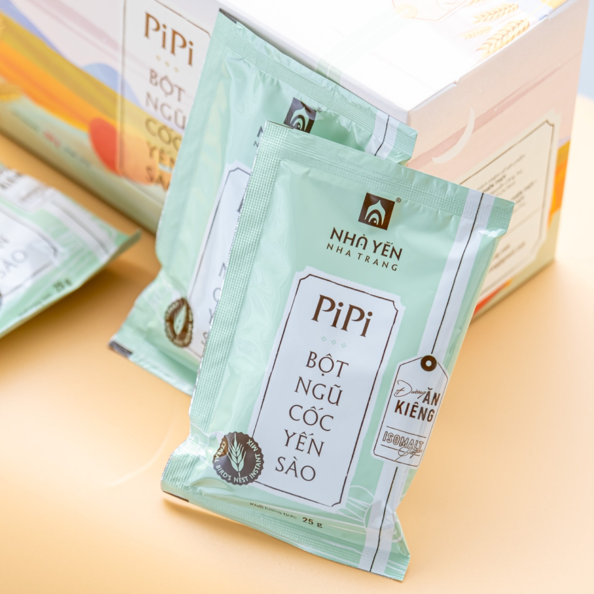 Bột Ngũ Cốc Yến Sào PiPi - Nhà Yến Nha Trang - Hộp 10 Gói - Loại Ít Đường - Bột Ngũ Cốc Ăn Kiêng Giảm Cân - Bột Ngũ Cốc Dinh Dưỡng - Hàng Chính Hãng