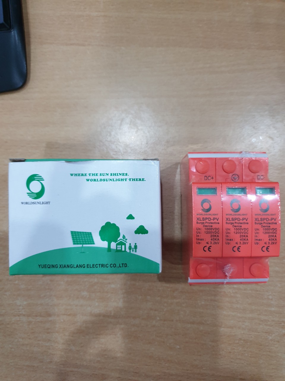 Chống sét 3P 1000V DC sunlighte