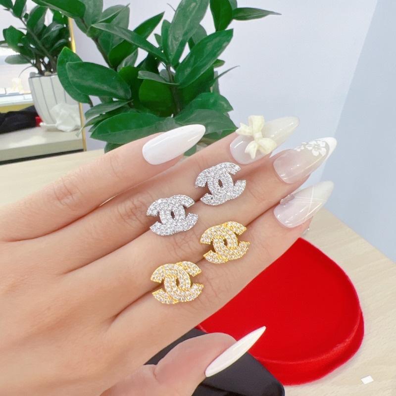 Bông tai full xoàn tấm chữ X
