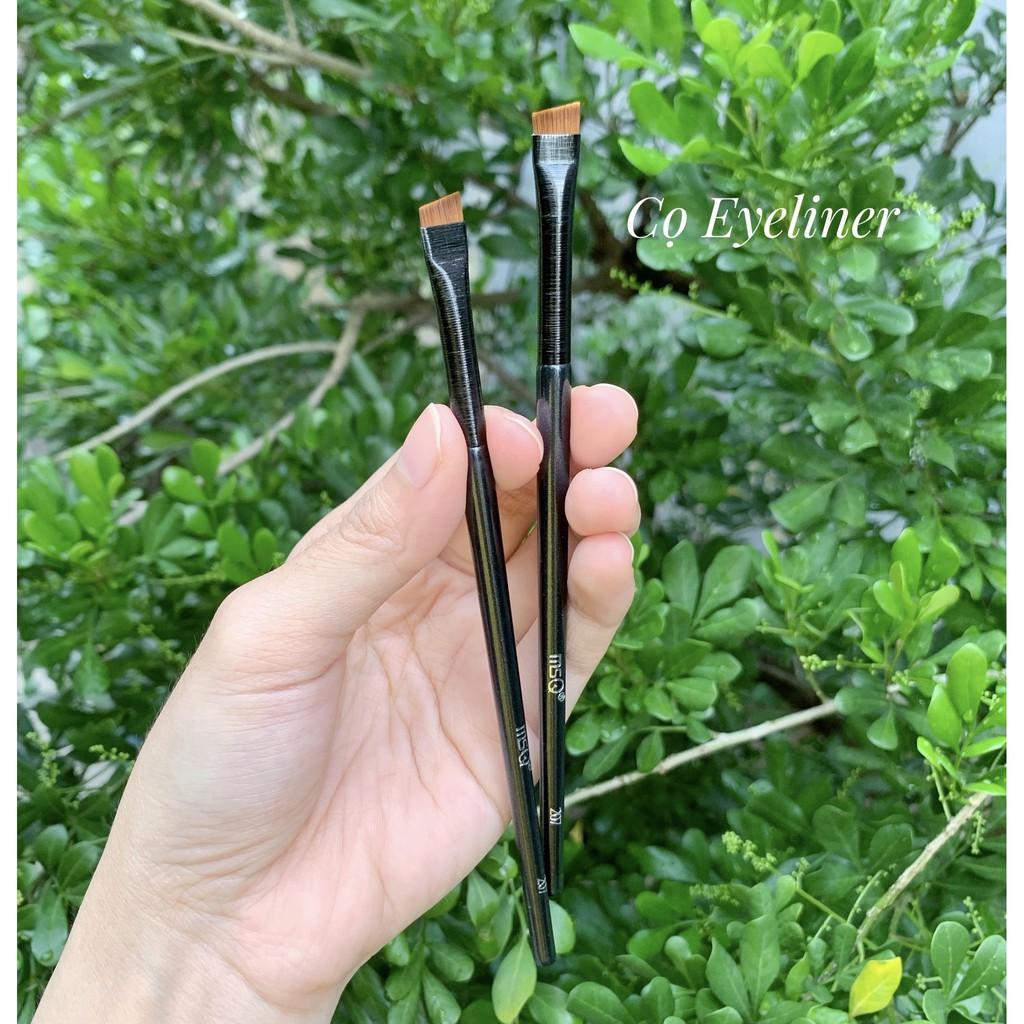 Cọ Eyeliner MSQ