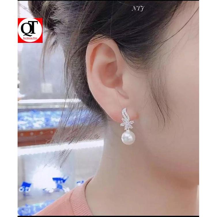 Bông tai nữ Bạc Quang Thản dáng dài gắn ngọc nhân tạo size10 ly chất liệu bạc không xi mạ - QTBT107