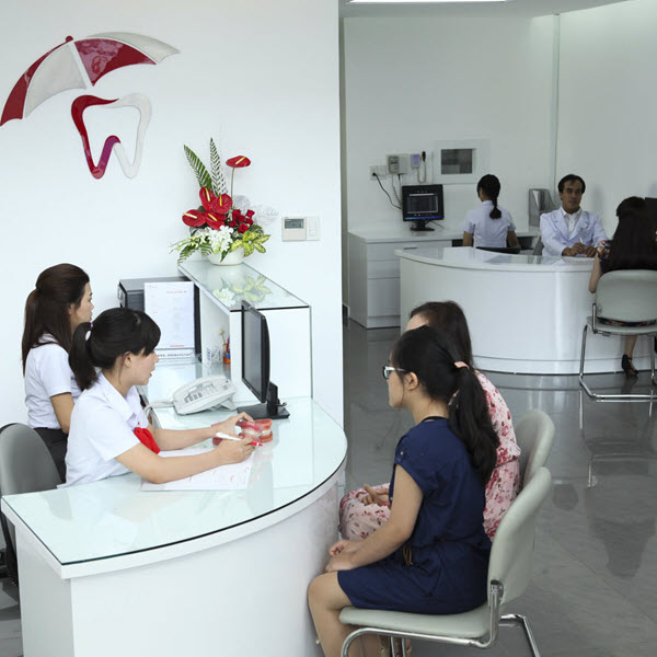 Tẩy trắng răng công nghệ Laser tại Nha khoa Vinh An