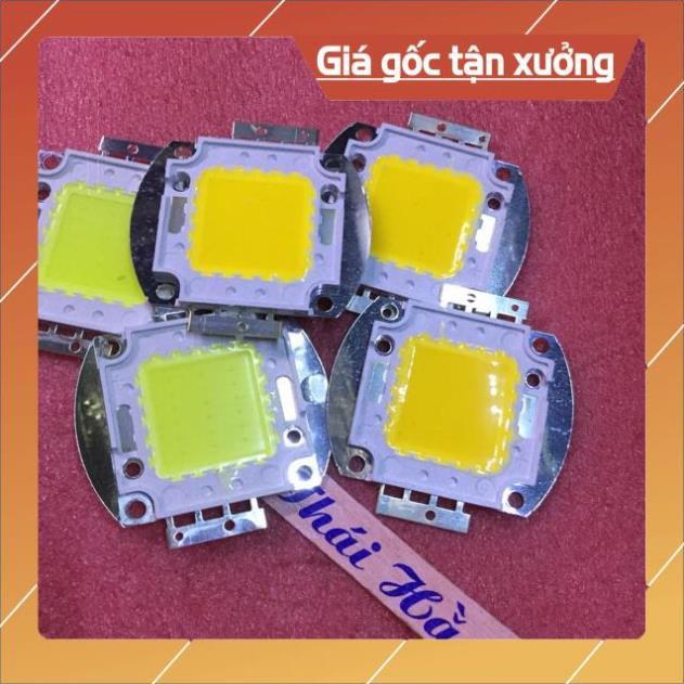 Nhân led 50 w 12 v công xuất đủ giá 1 chiếc