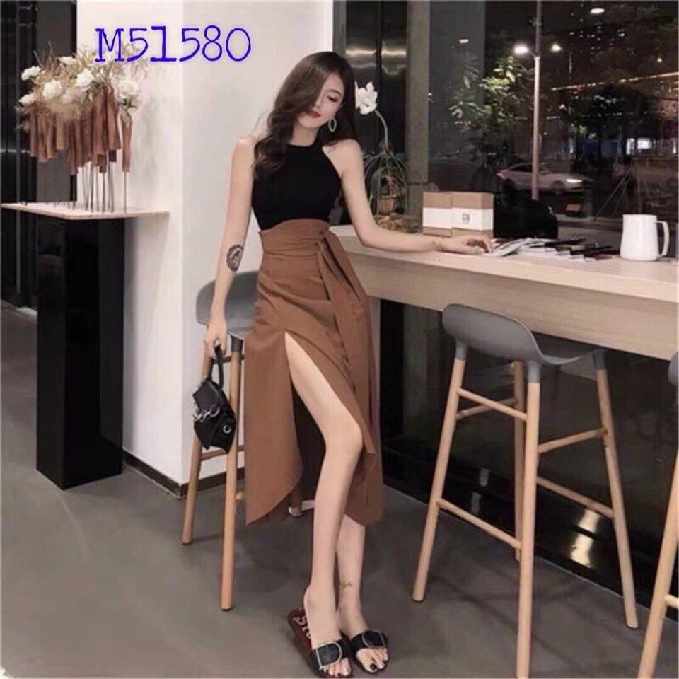 Set Bộ Áo Cổ Yếm Kèm Chân Váy Thắt Nơ Eo
