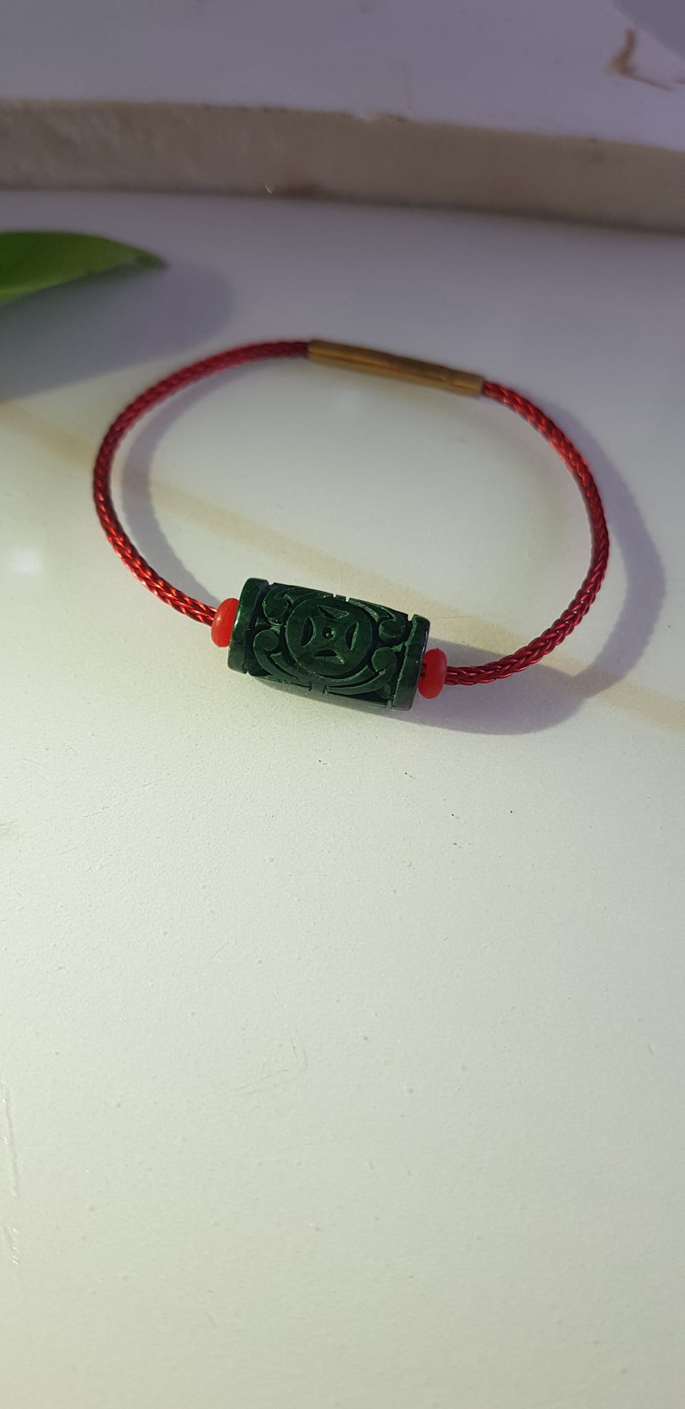 Vòng tay charm Lu Thống Đồng Tiền Đẹp Đá Cẩm Thạch tự nhiên Xanh Đậm đẹp Dây Đỏ có khoen Hợp Nữ mệnh Thủy Mộc Hỏa ạ
