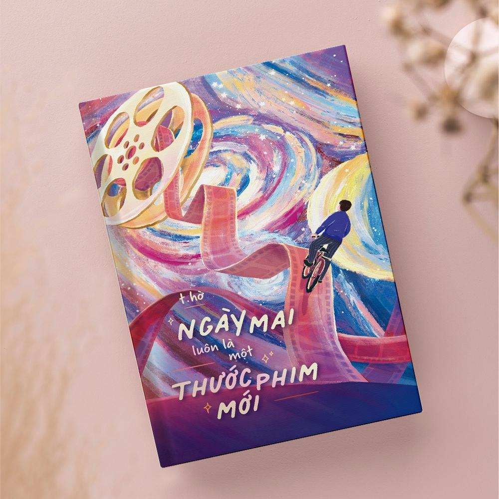 Sách - Ngày Mai Luôn Là Một Thước Phim Mới - AZ Việt Nam