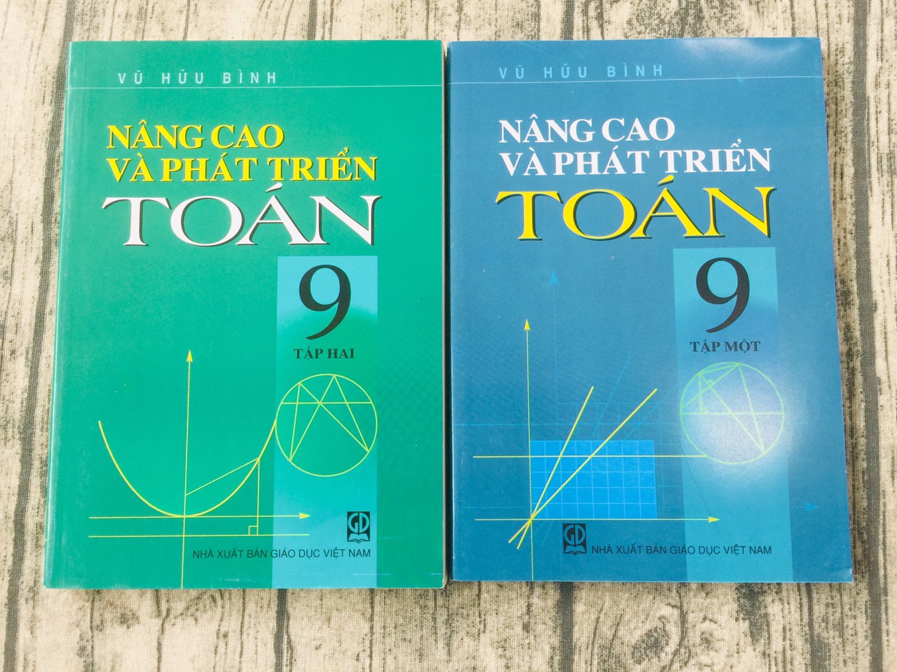 Combo Nâng cao và phát triển Toán lớp 9 tập 1+2