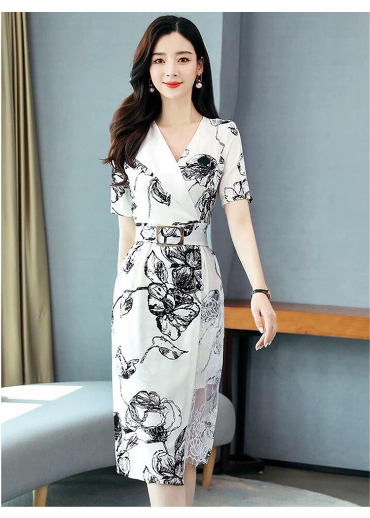 Đầm lụa họa tiết kèm thắt lưng sang trọng