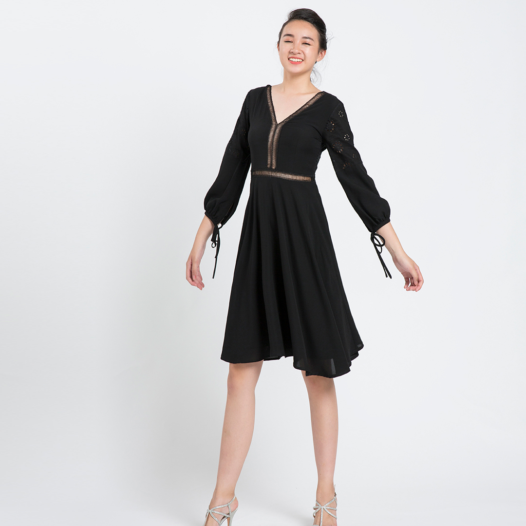 Đầm Xòe Hity DRE075 Fit &amp; Flare (Đen Huyền Bí)