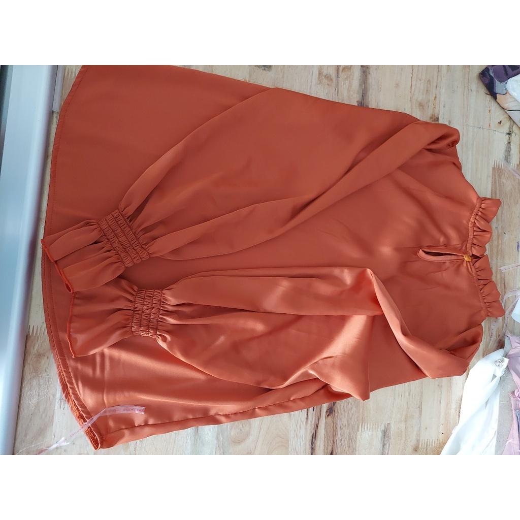 Áo Sơ Mi Nữ công sở thời trang SURI lụa satin màu cam nhún cổ,nhún tay mềm mịn mát không nhăn