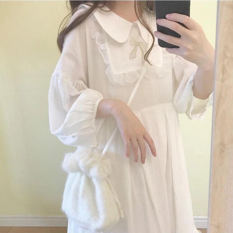 Váy lolita trắng cổ nơ dễ thương