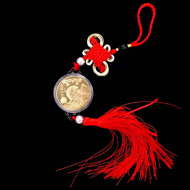 Dây Treo Xe Hơi Hình Con Hổ Gầm Của Hongkong, Dùng treo trên xe hơi, trong nhà, nơi làm việc, mang theo bên người, làm quà tặng bạn bè, kích thước 33 x 4.5cm, màu vàng - TMT Collection - SP005431