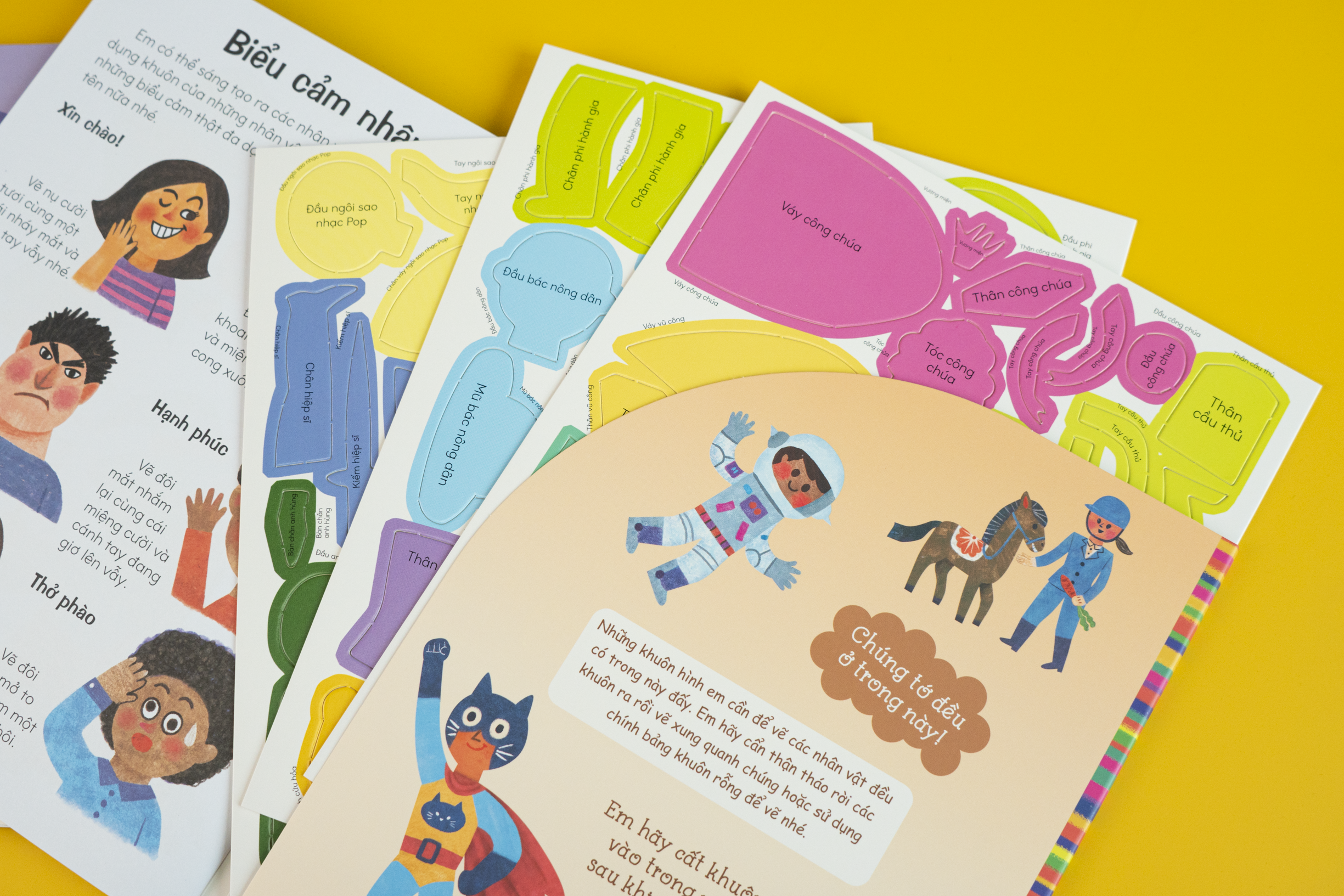 Sách Vẽ Bằng Khuôn Hình Sáng Tạo