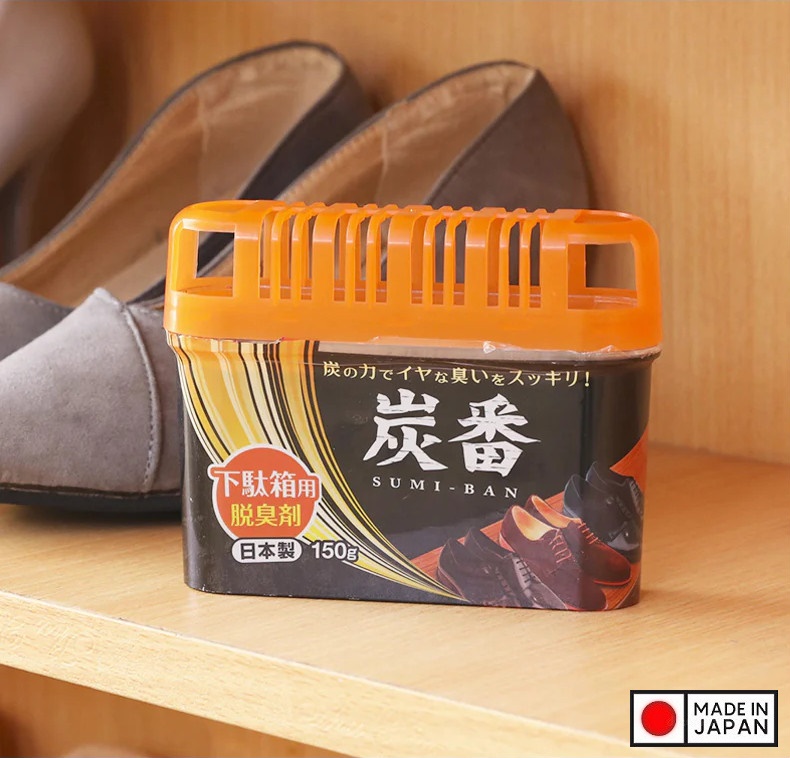 Hộp Khử Mùi Tủ Giày, Tủ Quần Áo Than Hoạt Tính Kobini Nhật Bản (150g)