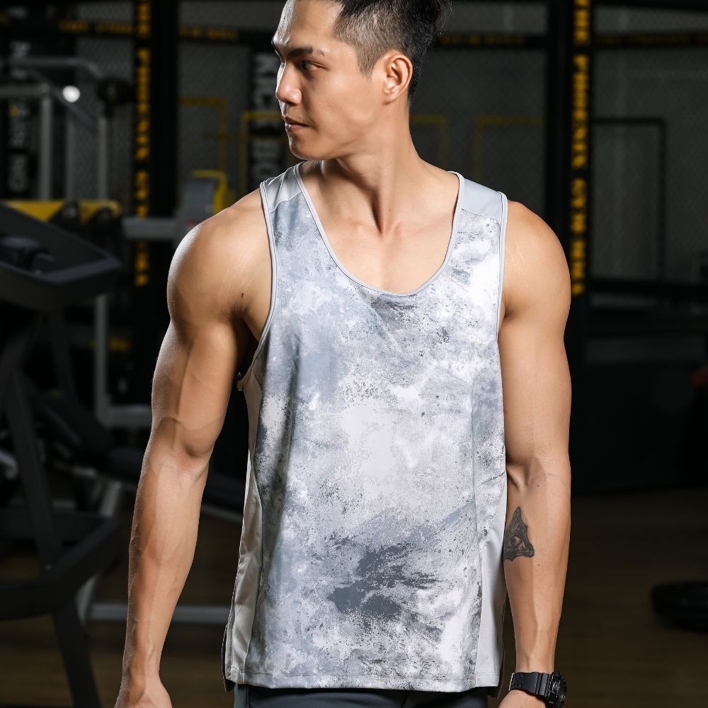 Áo ba lỗ tank top xẻ tà nam Simple Basic, thấm hút mồ hôi, co giãn tốt, thích hợp cho các môn thể thao như gym, nhiều màu lựa chọn