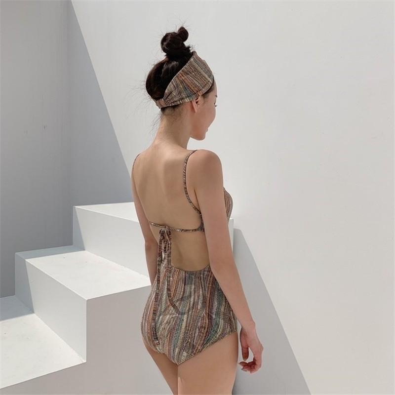 Bikini liền 2 dây hoạ tiết sexy
