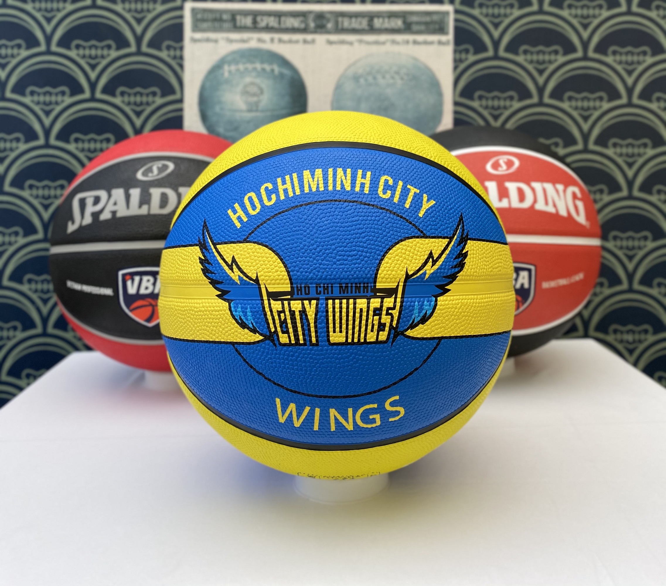 Bóng rổ Spalding HOCHIMINH CITY WINGS VBA (2021) size7 cao su Giải bóng rổ các câu lạc bộ chuyên nghiệp Việt Nam