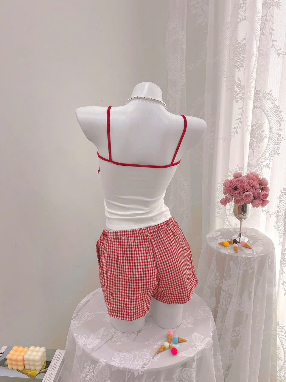 Bộ Đồ Ngủ Hello Kitty Cotton Hai Dây Quần Ngắn Đính Nơ Lưng Chun