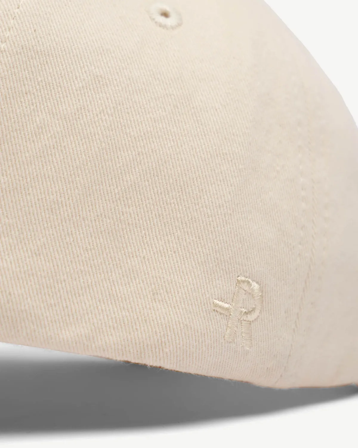 Nón lưỡi trai nam vải twill thêu chữ R. Freesize - RT 10S25CAP002 | ROUTINE CÀ MAU